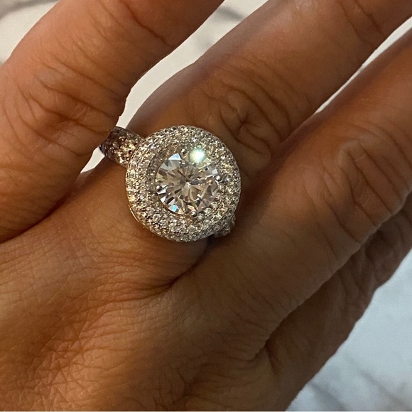 NEW Silver 925 Round Halo With Cubic Zirconia Stone - Picture 4 of 7